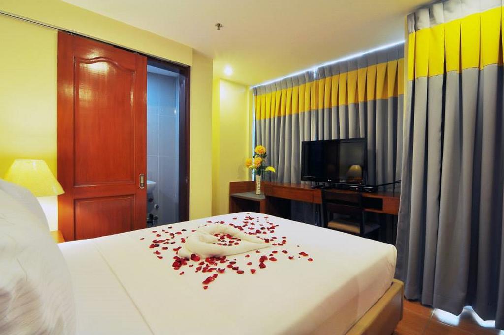 The Well Hotel Cebu Exterior foto