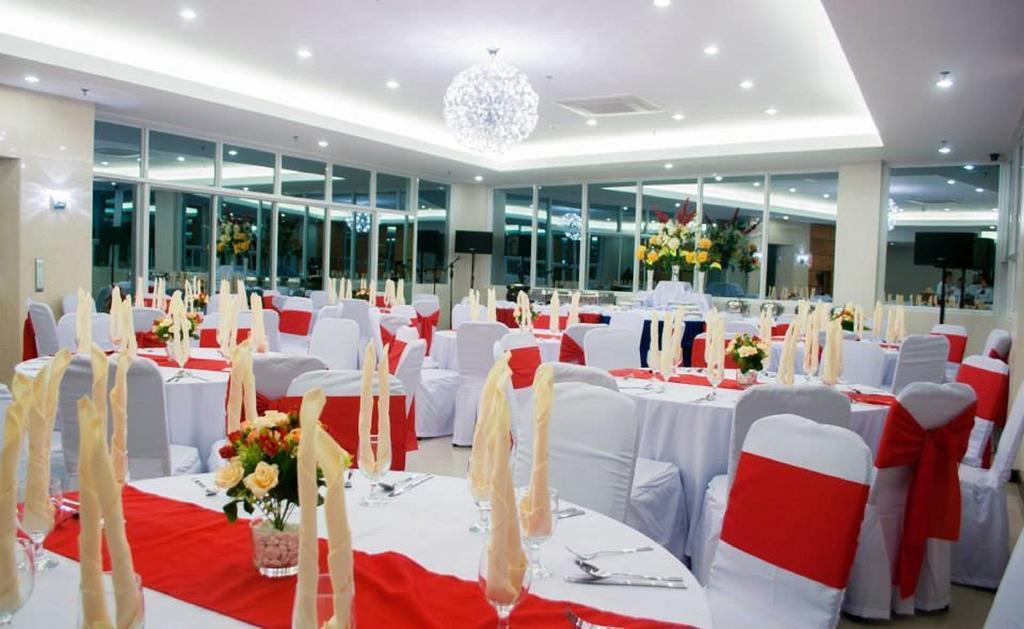 The Well Hotel Cebu Exterior foto