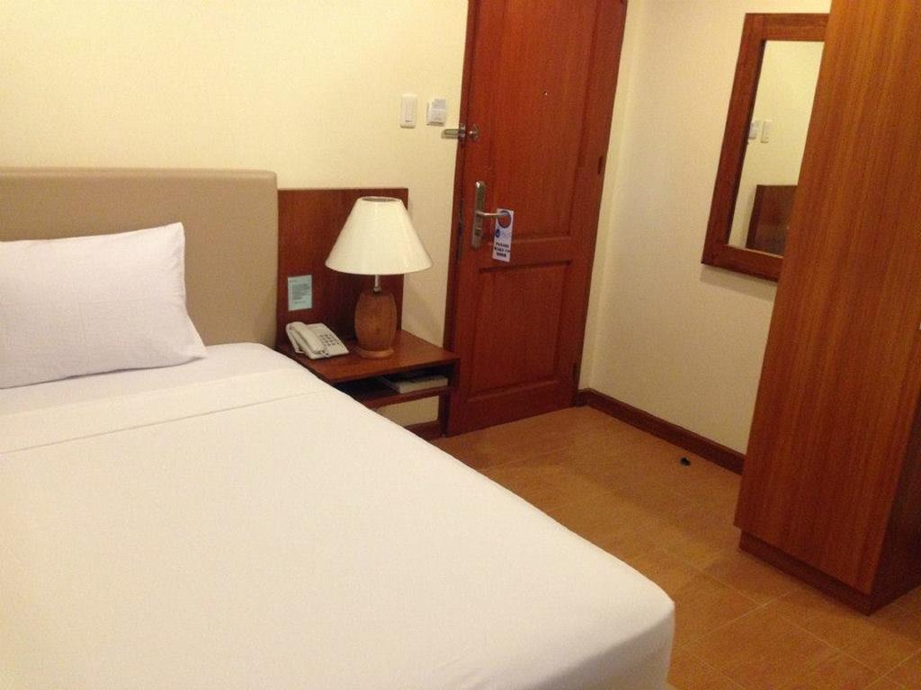 The Well Hotel Cebu Quarto foto