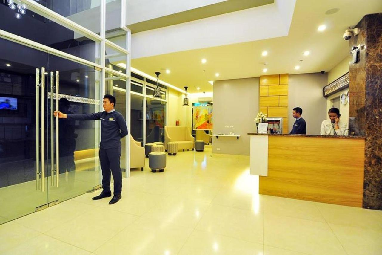 The Well Hotel Cebu Exterior foto